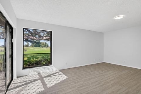 Tiny photo for 661 Hollows Circle, Deerfield Beach, FL 33442 (MLS # F10546100)