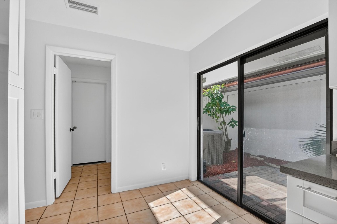 THE HOLLOWS - Residential