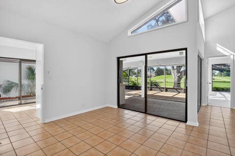 Tiny photo for 661 Hollows Circle, Deerfield Beach, FL 33442 (MLS # F10546100)