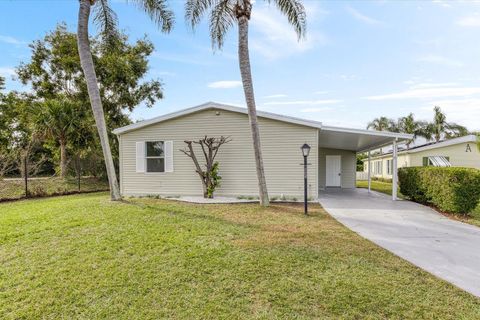 A home in Port St Lucie