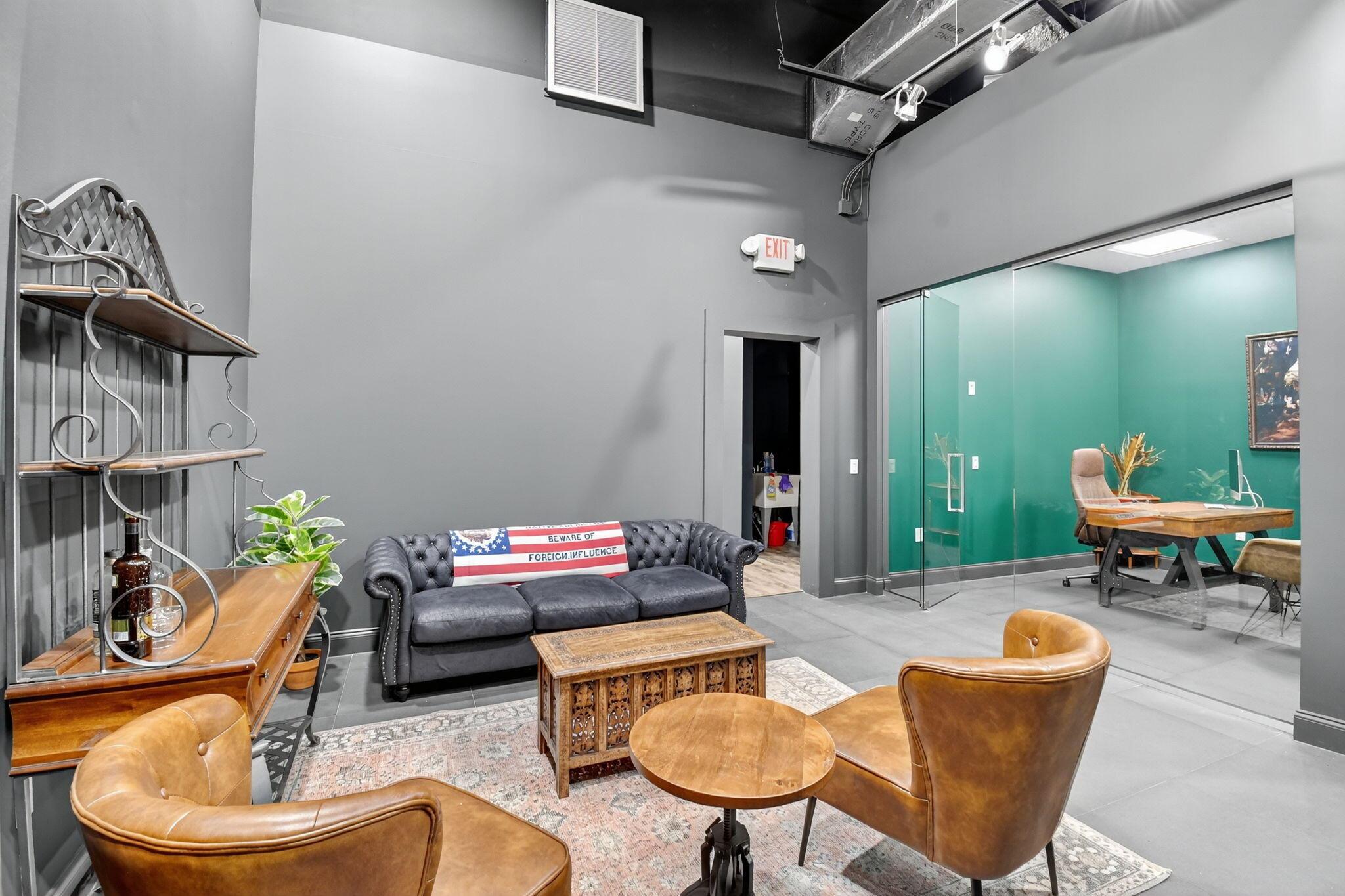 MARINA MILE BUSINESS PARK - Commercial Sale