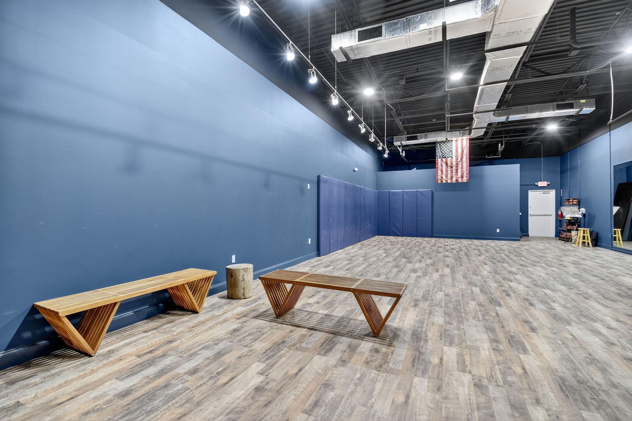 MARINA MILE BUSINESS PARK - Commercial Sale