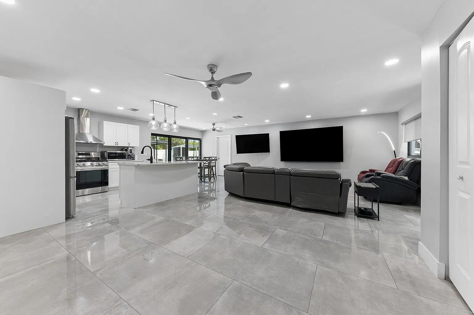 405 Chapel Hill Boulevard
