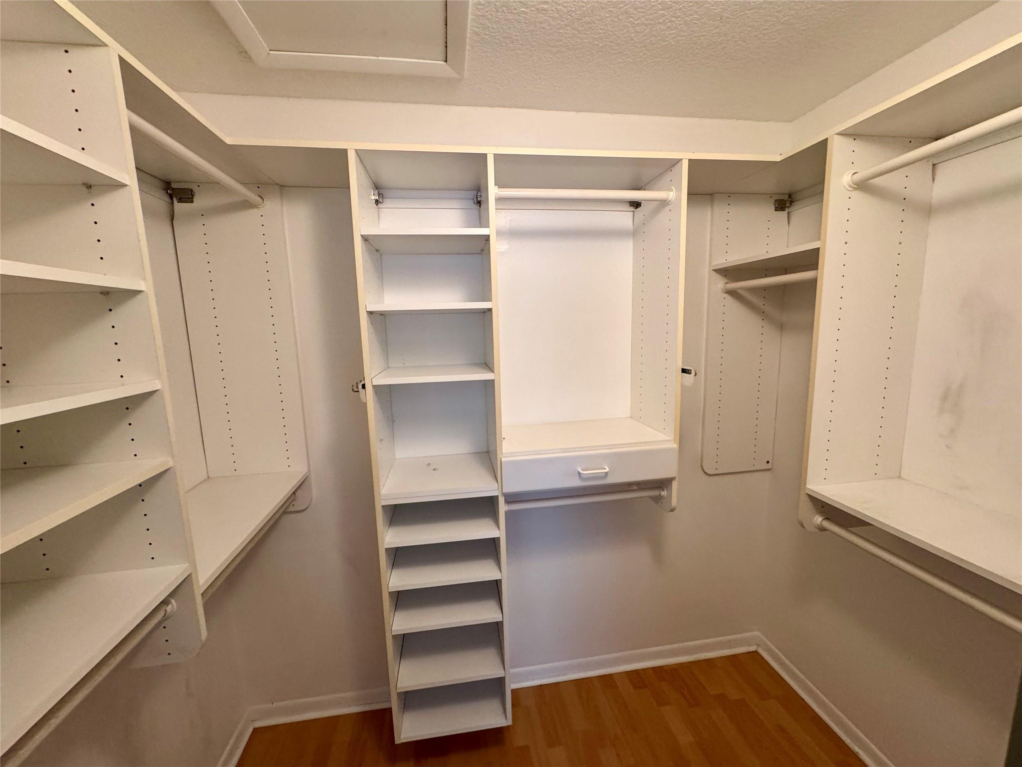 Jacaranda Prcl 480 122-41 - Residential Lease