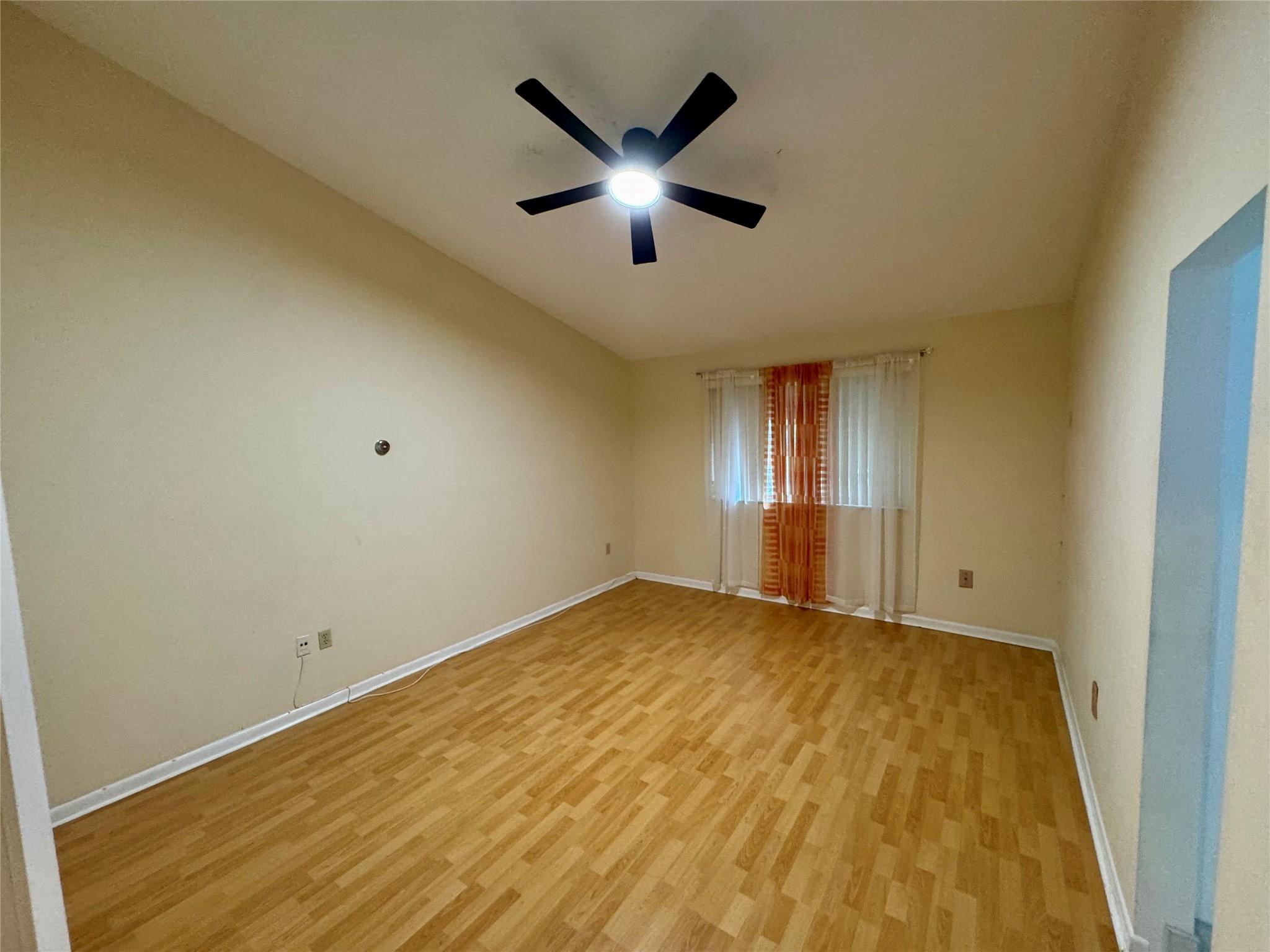 Jacaranda Prcl 480 122-41 - Residential Lease