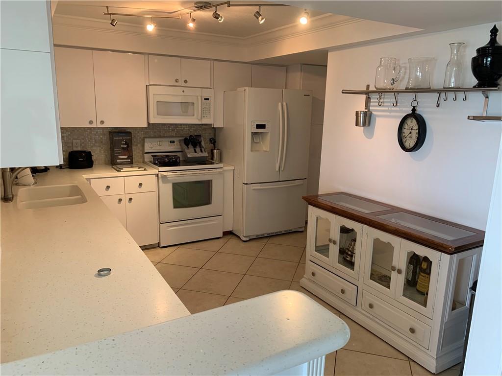 Sea Ranch Club Condo C - Residential Lease