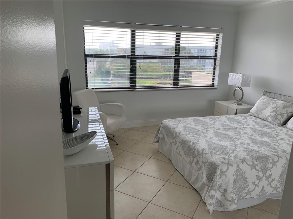 Sea Ranch Club Condo C - Residential Lease