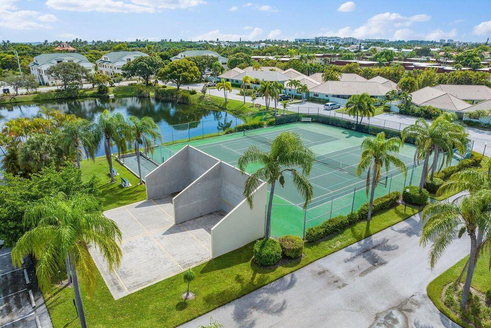 BELLA VISTA - Residential Lease