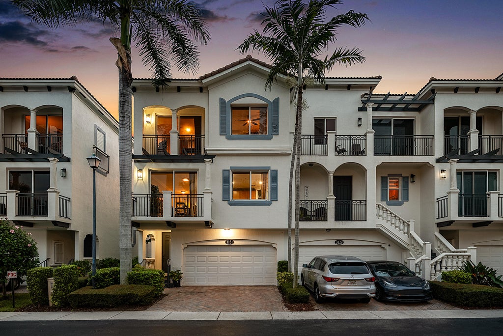 Photo of 3131 Waterside Circle, Boynton Beach, FL 33435 (MLS # B26081049)