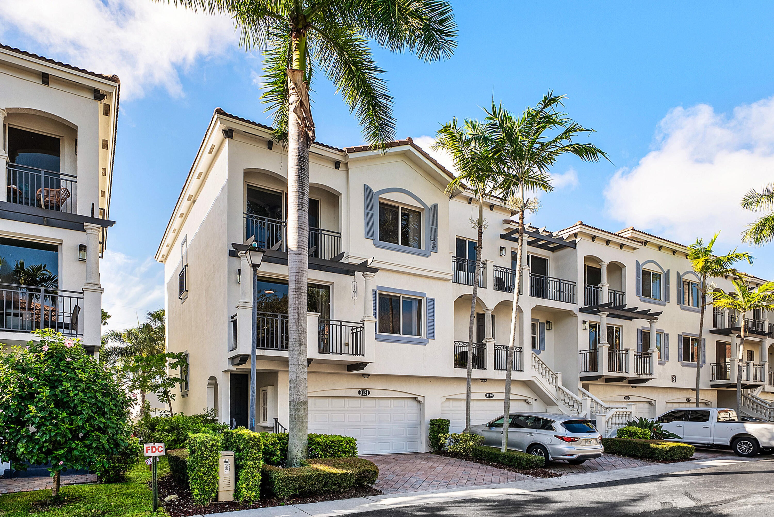 3131 Waterside Circle