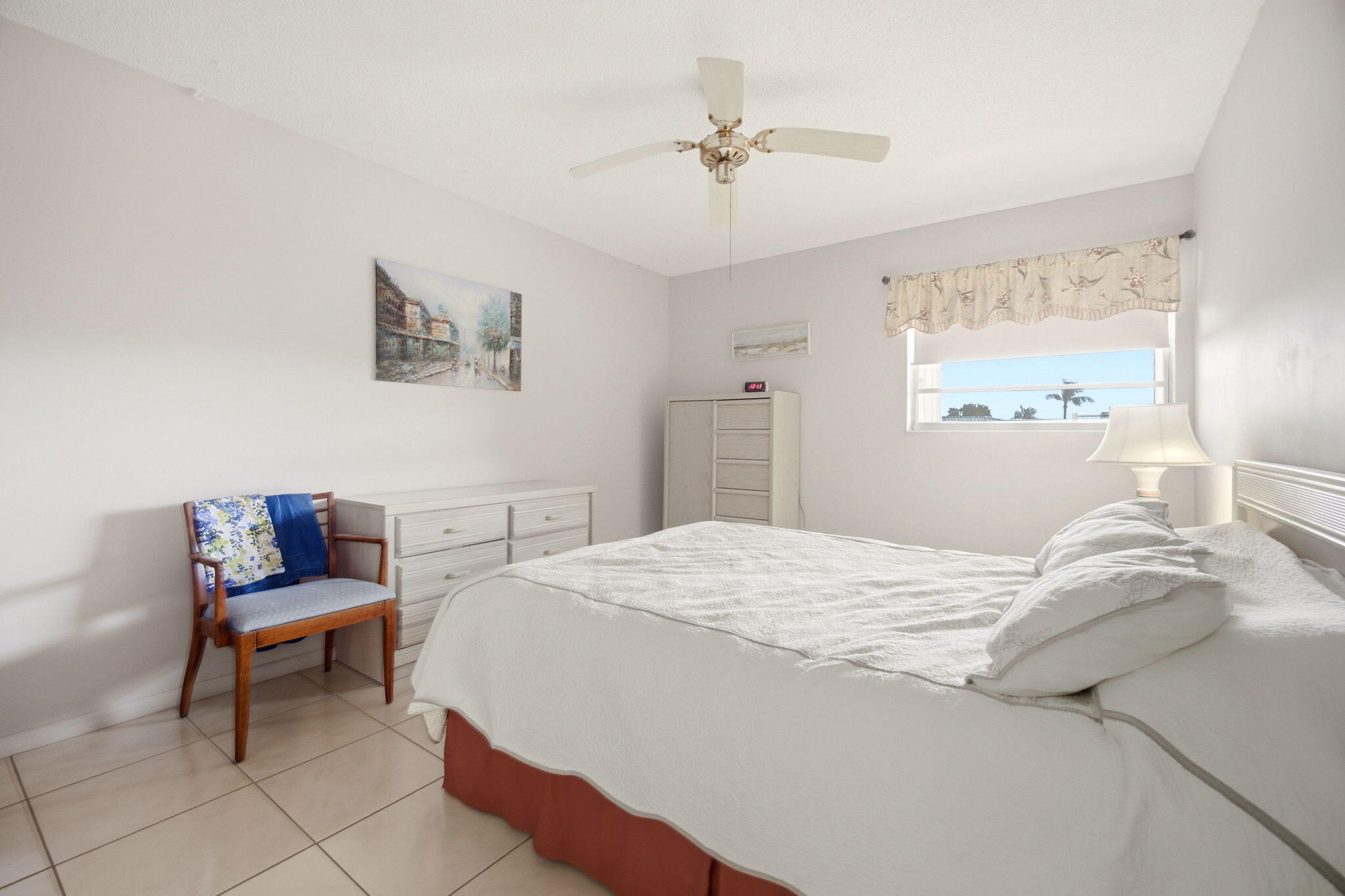 KINGS POINT MONACO CONDOS - Residential