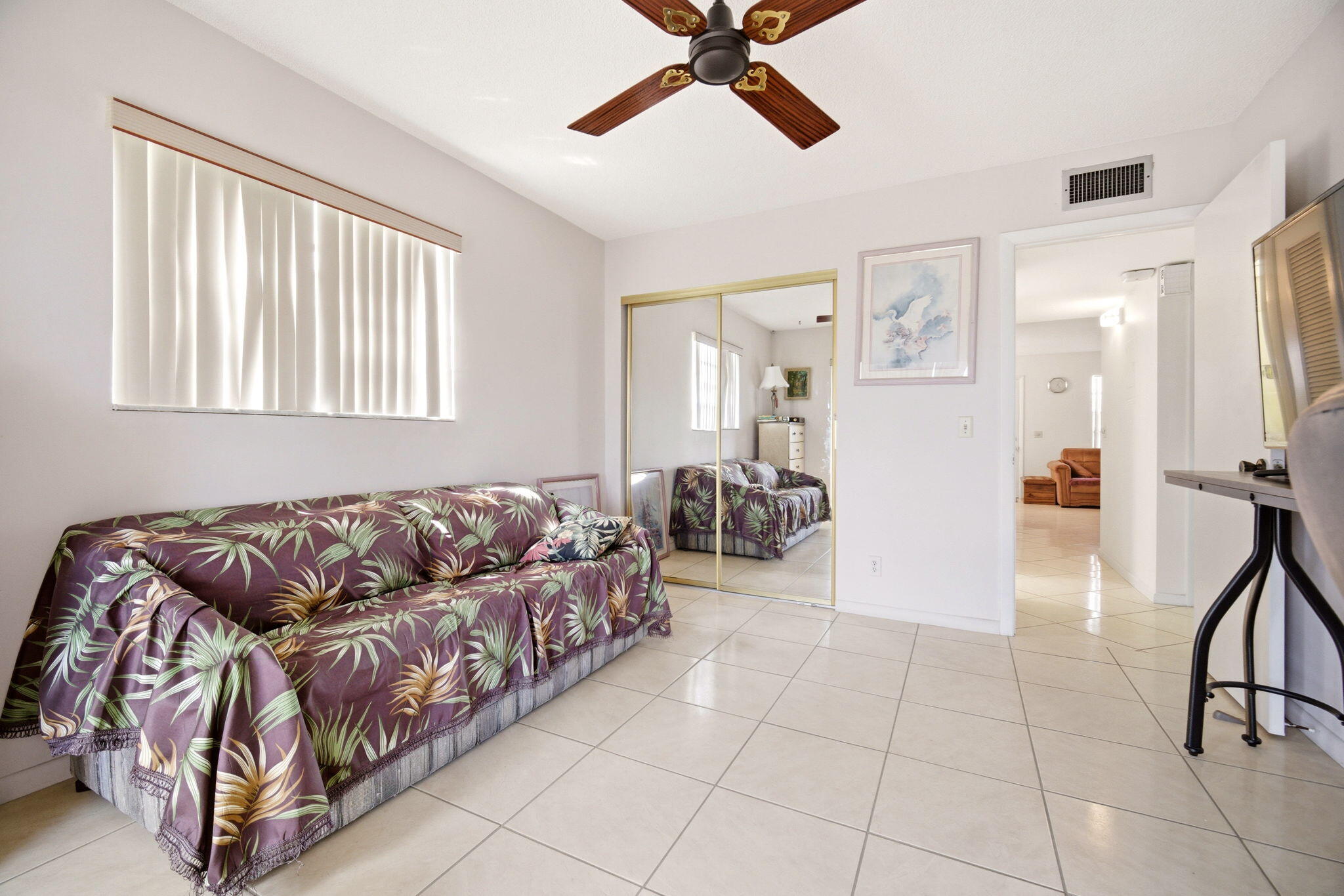 KINGS POINT MONACO CONDOS - Residential