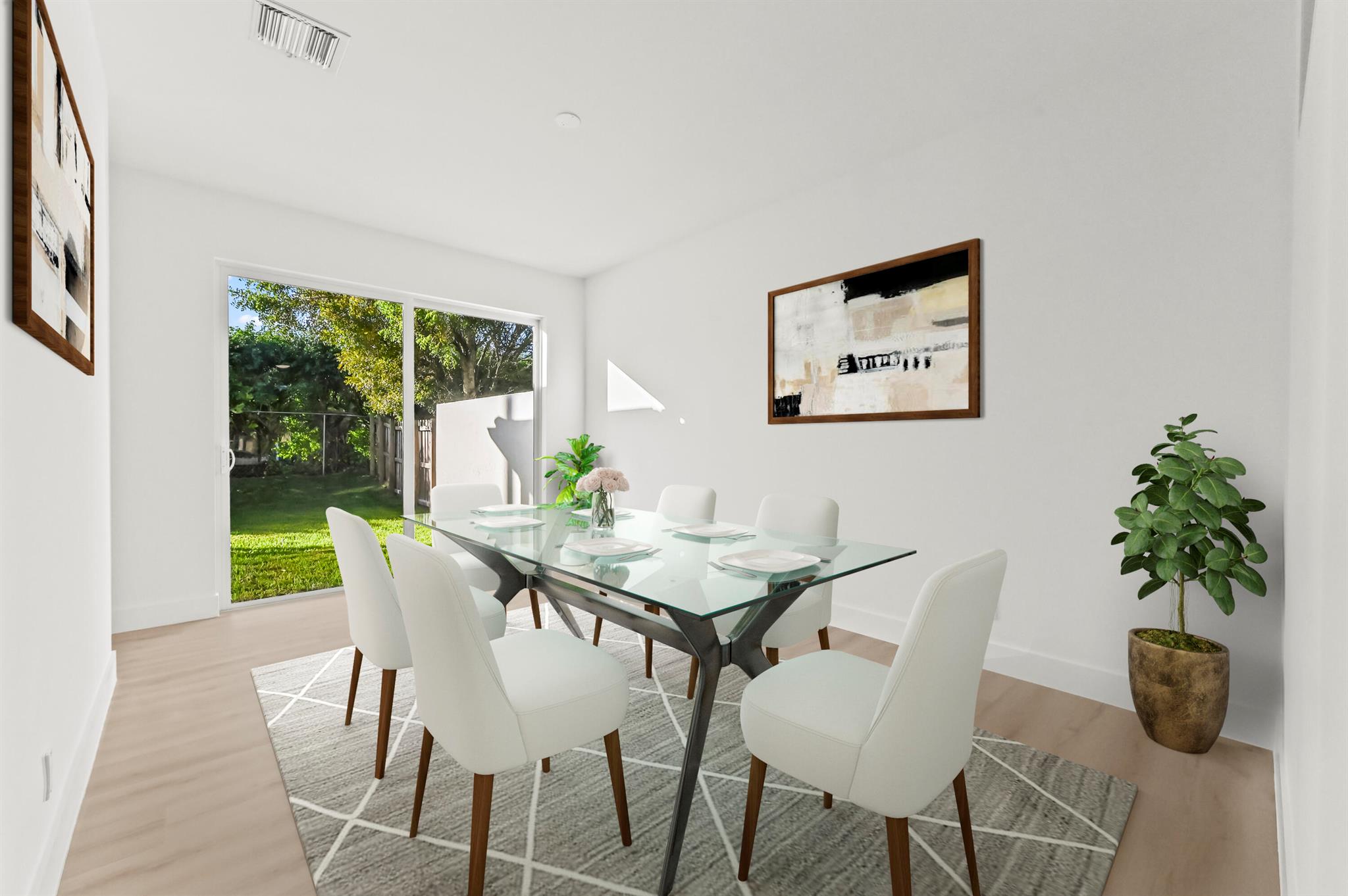 SYMPHONY BAY - Residential