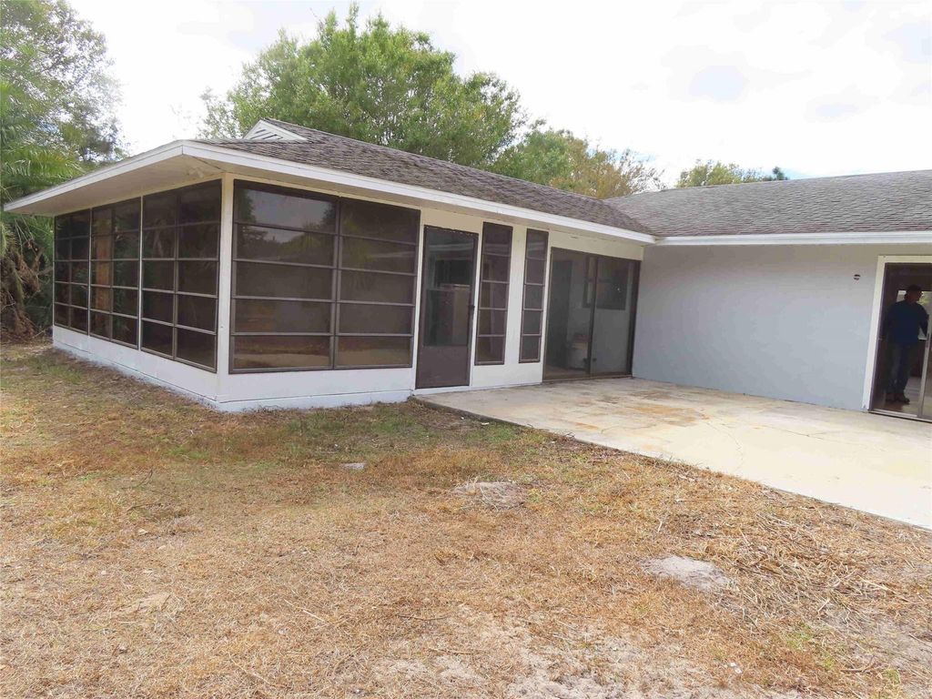 Photo of 18500 Glades Cut Off Road, Port Saint Lucie, FL 34987 (MLS # F10550514)