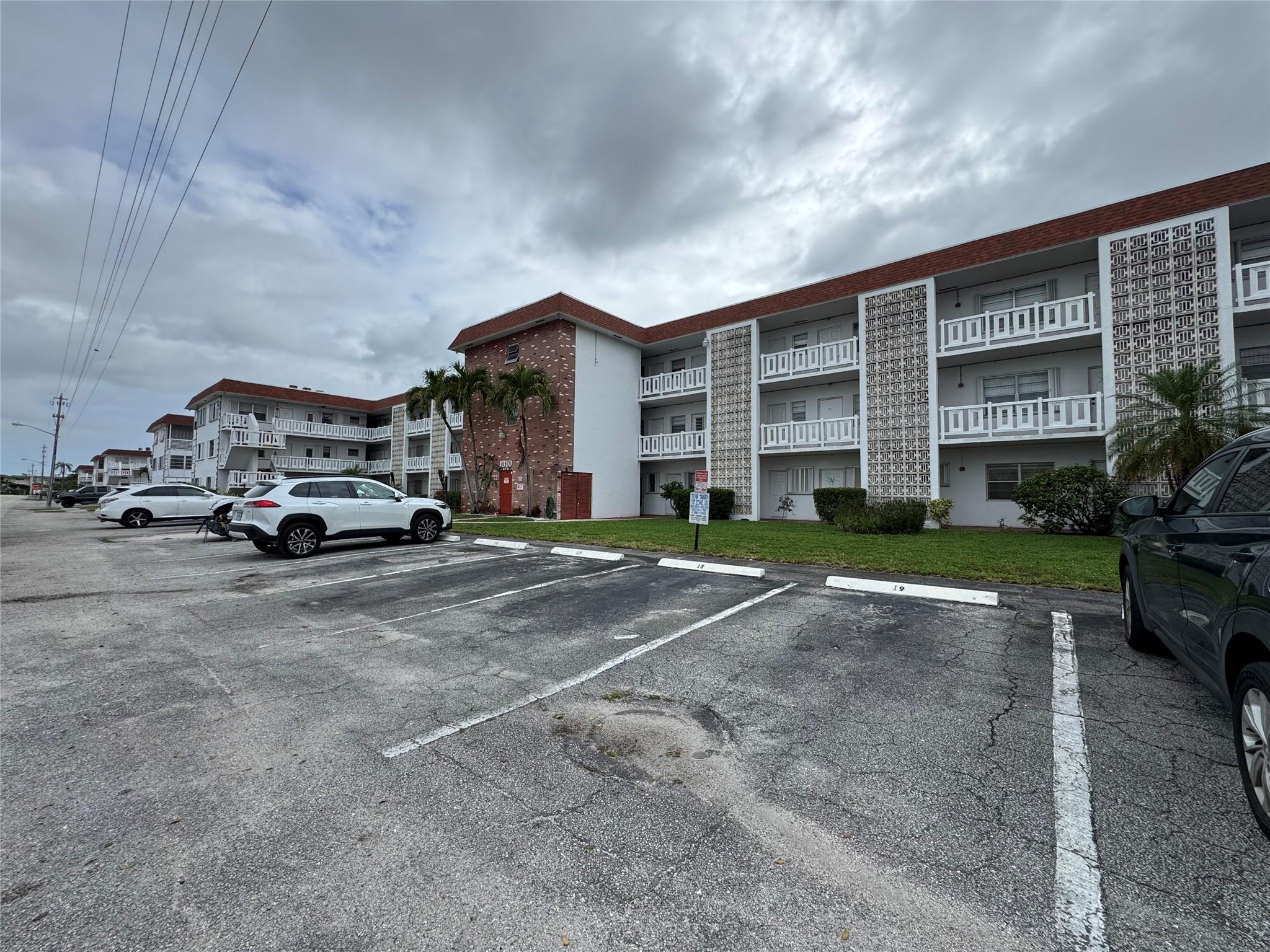 55+ Community – Stylish Condo with Canal Views! Welcome to this bright, and spacious 1-bedroom, 1-bath condo with water views! This well-maintained home features wood and tile flooring throughout, an inviting eat-in kitchen with contemporary wood countertops, custom ceiling beams, and a full brick backsplash.
The large, updated bathroom offers a convenient tub/shower combo, and the oversized bedroom includes a California walk-in closet plus two additional closets—plenty of storage space! Enjoy abundant natural light from the windows and glass-enclosed balcony. Located just behind a shopping and dining plaza for added convenience. Community amenities include a pool, recreation room, sauna, and gym.
Minimum credit score of 620 required by landlord.
Don’t miss the 3D virtual tour!