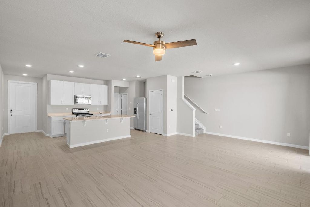 Photo of 5622 SE Edgewater Circle, Stuart, FL 34997 (MLS # R10968698)