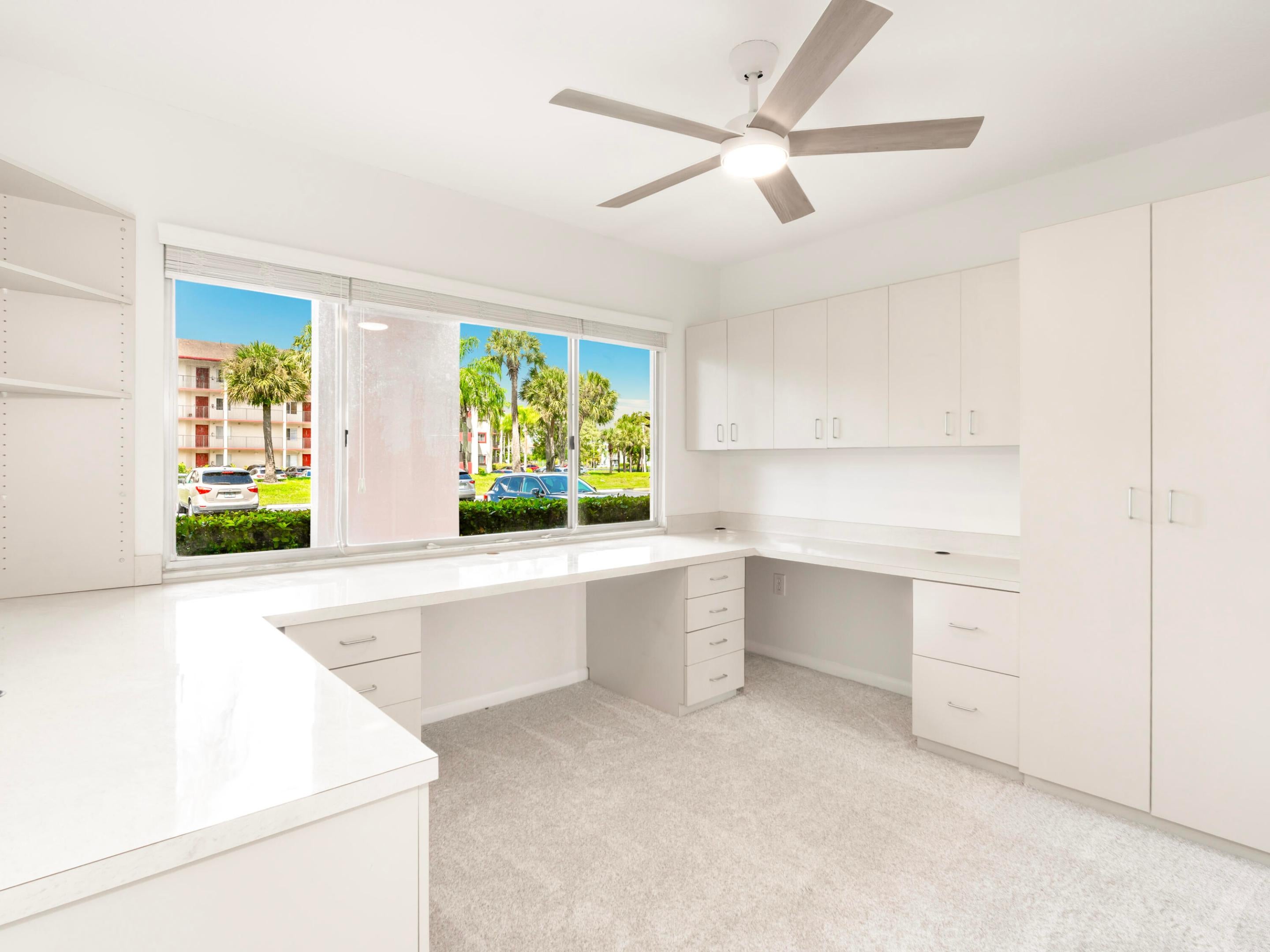 1651 SW 127TH Avenue SW 105A