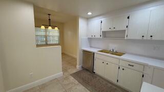 STRATFORD H CONDOMINIUM - Residential Lease