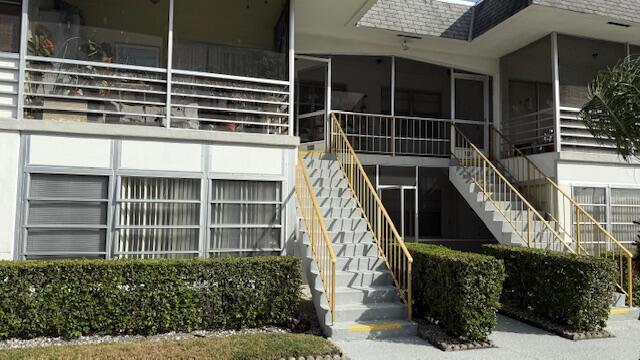 STRATFORD H CONDOMINIUM - Residential Lease