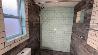 STRATFORD H CONDOMINIUM - Residential Lease