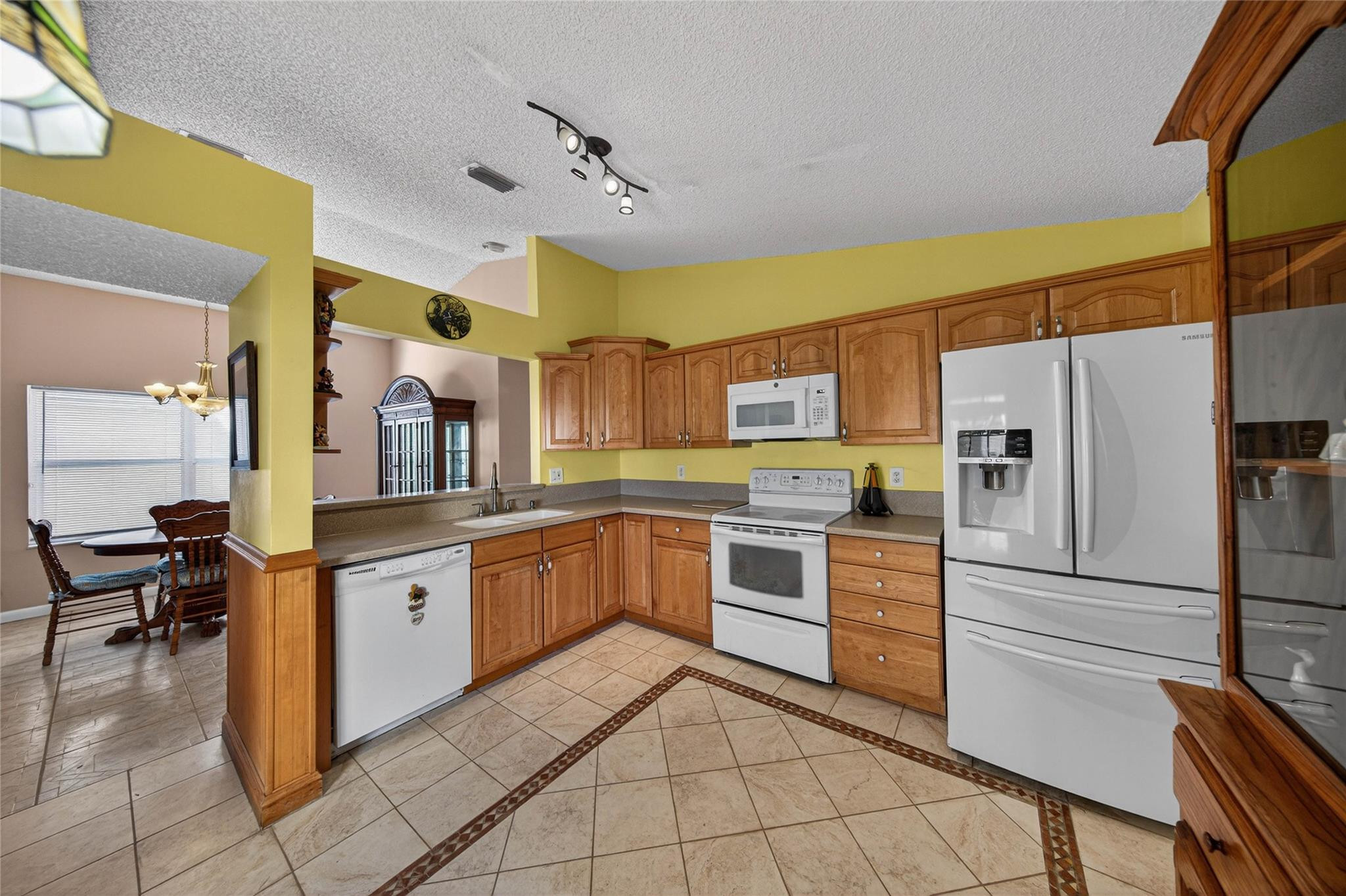 New River Estates Sec Eig - Residential