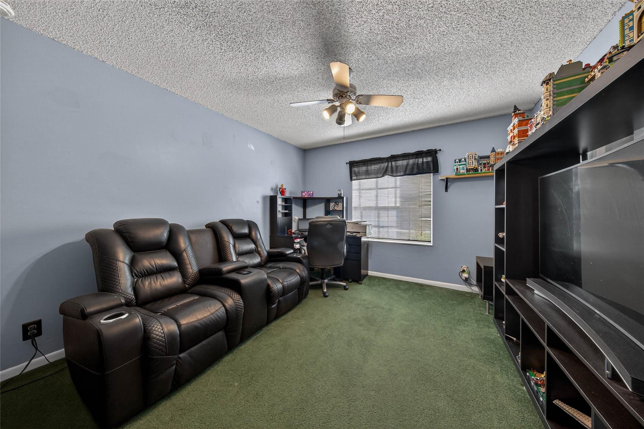 New River Estates Sec Eig - Residential