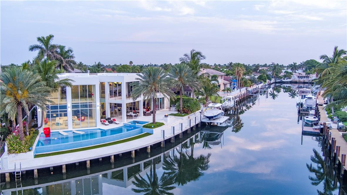 VENETIAN ISLES 3RD SEC - Residential