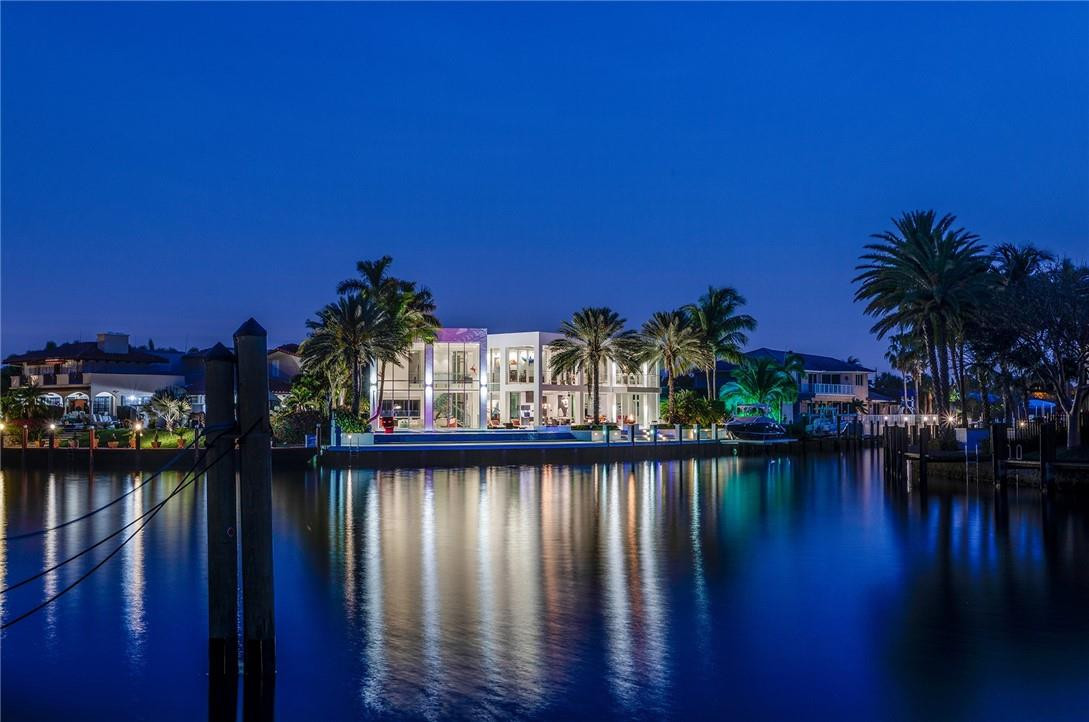 VENETIAN ISLES 3RD SEC - Residential