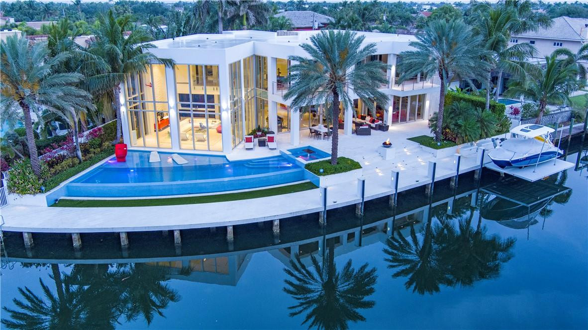 VENETIAN ISLES 3RD SEC - Residential