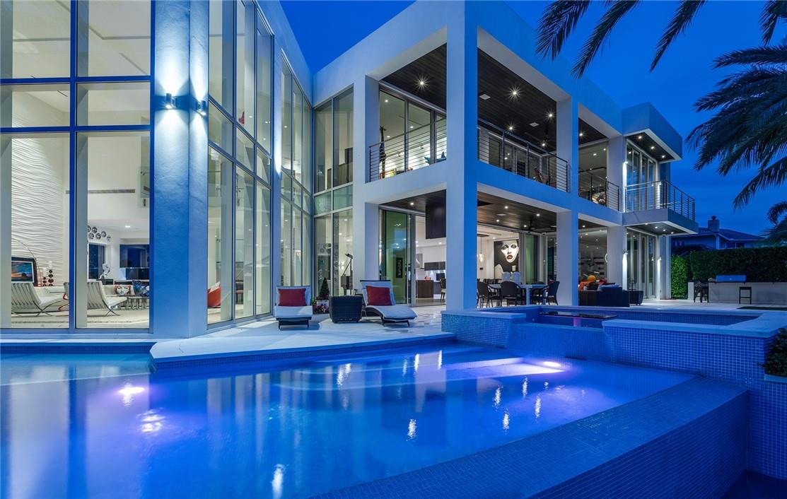 VENETIAN ISLES 3RD SEC - Residential