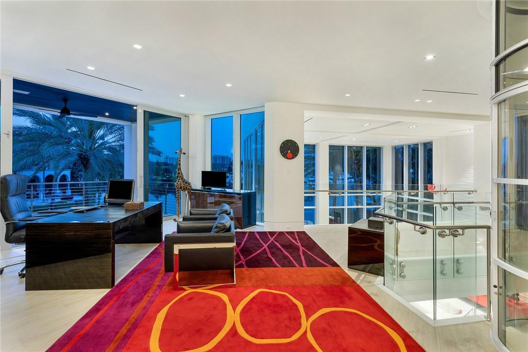 VENETIAN ISLES 3RD SEC - Residential