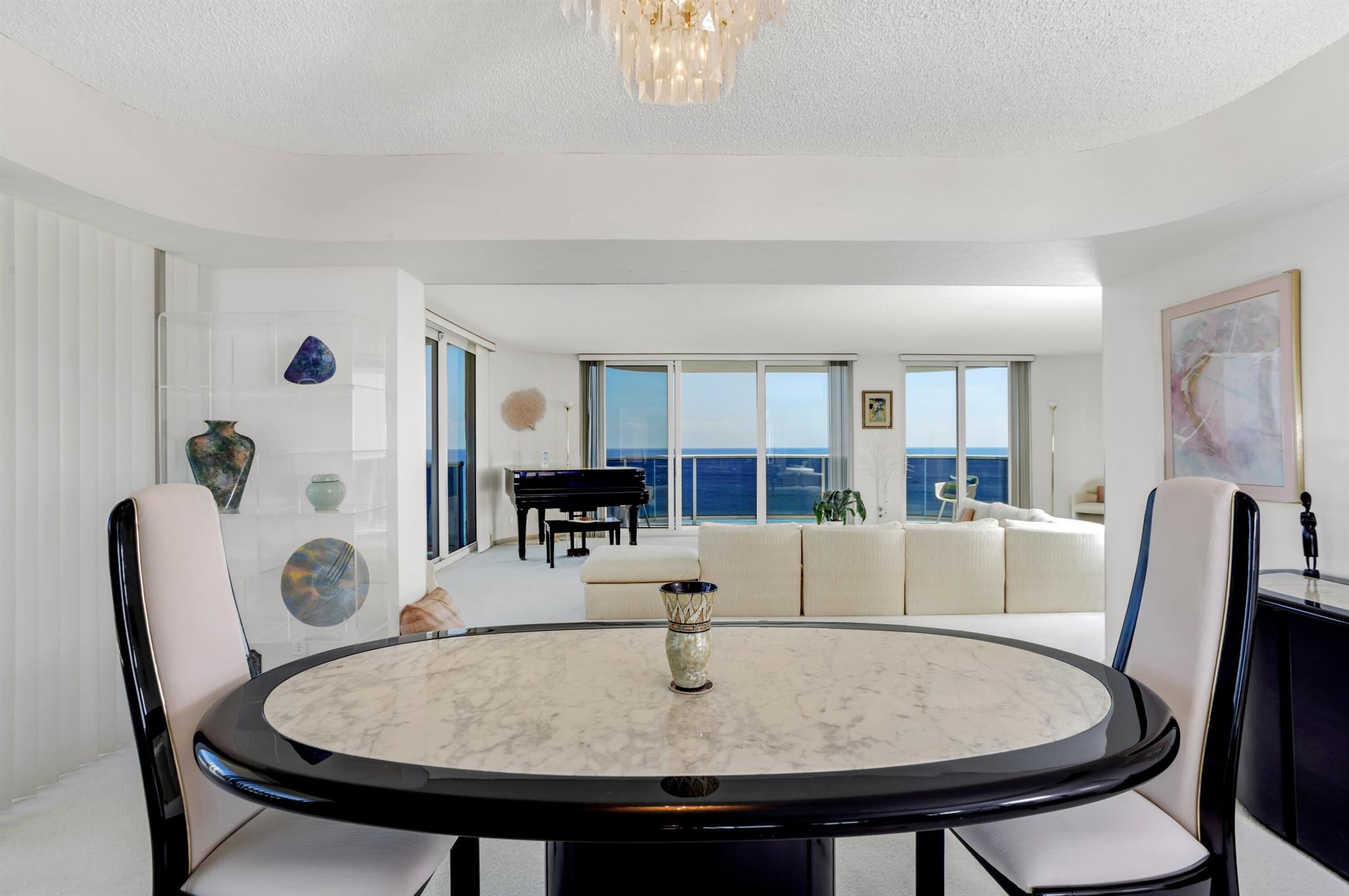 BERESFORD CONDO - Residential