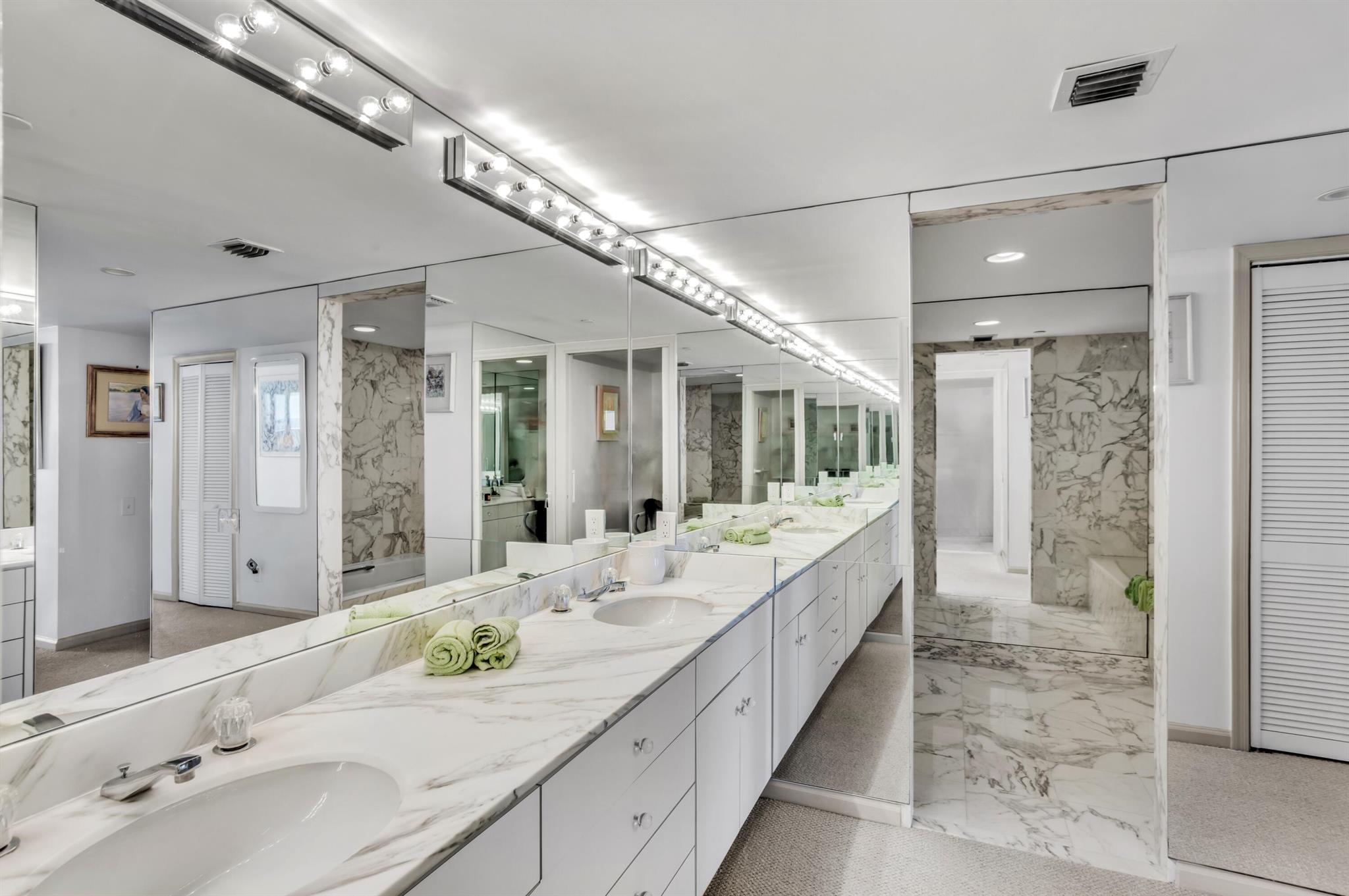 BERESFORD CONDO - Residential