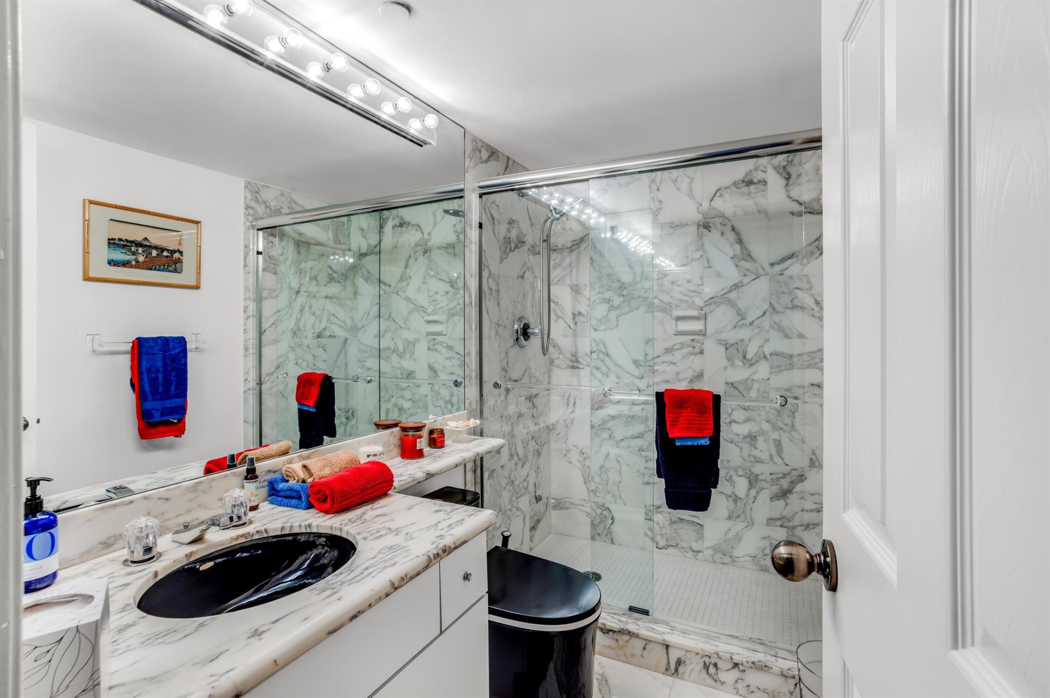 BERESFORD CONDO - Residential