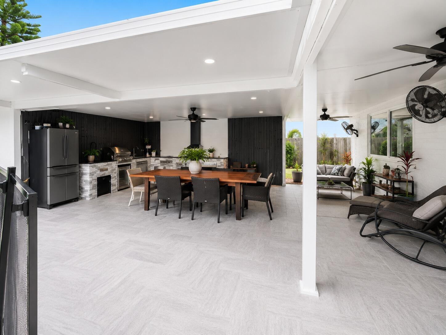 SUNSET ISLES SEC 3 - Residential