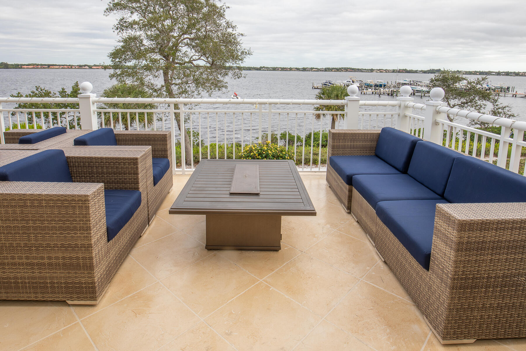 HARBOUR RIDGE/PALMETTO VILLAGE - Residential