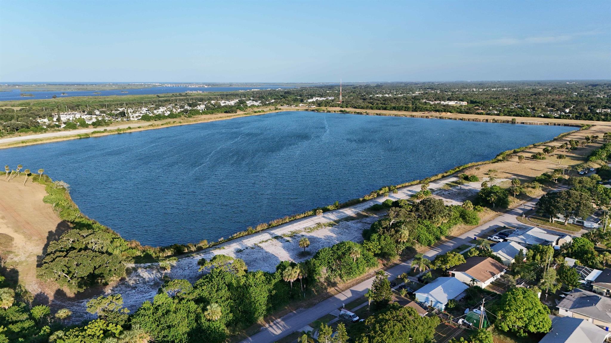 SECOND / FIRST REPLAT IN - Residential Lease