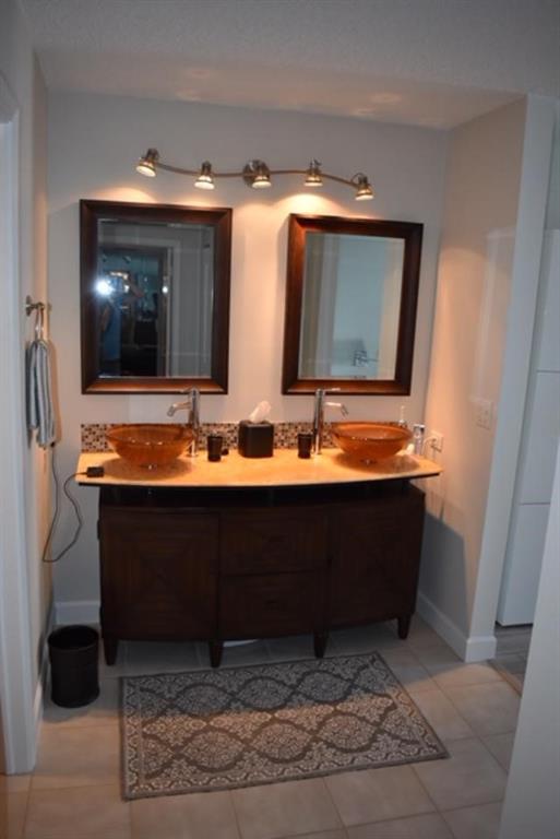 POMPANO ATLANTIS - Residential