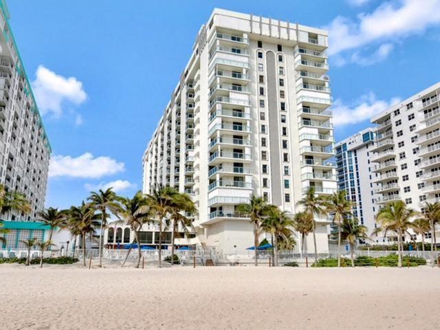 POMPANO ATLANTIS - Residential