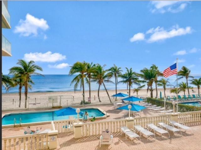 POMPANO ATLANTIS - Residential