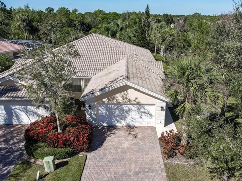 8486 SE Retreat Drive, Hobe Sound, FL MLS: R11042462