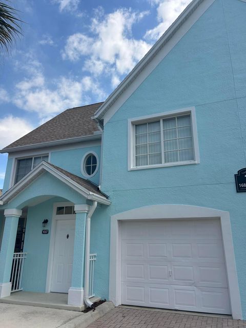 1687 SE Pomeroy Street Stuart FL 34997