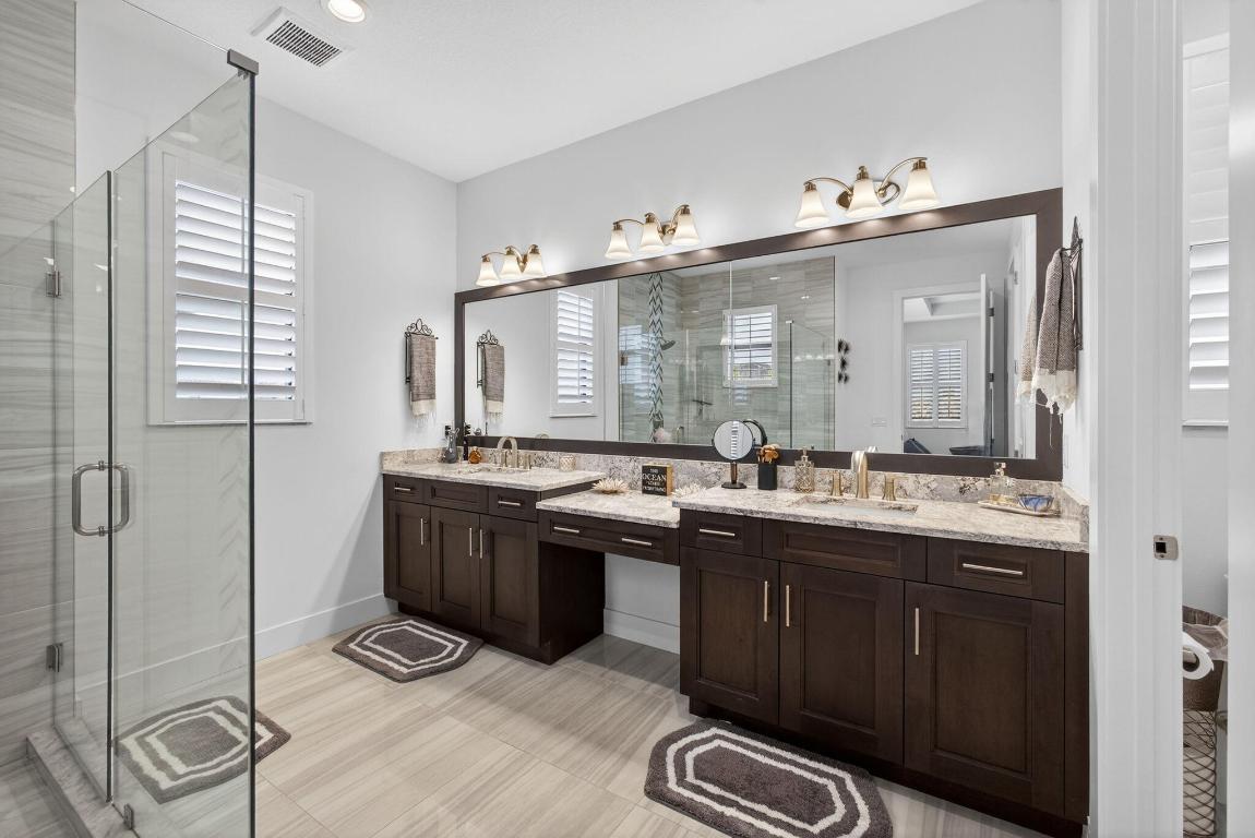 ALTON NEIGHBORHOOD - Residential