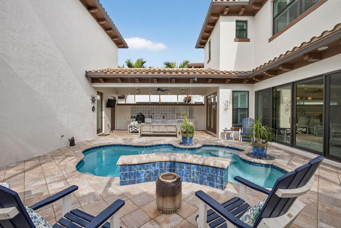 ALTON NEIGHBORHOOD - Residential