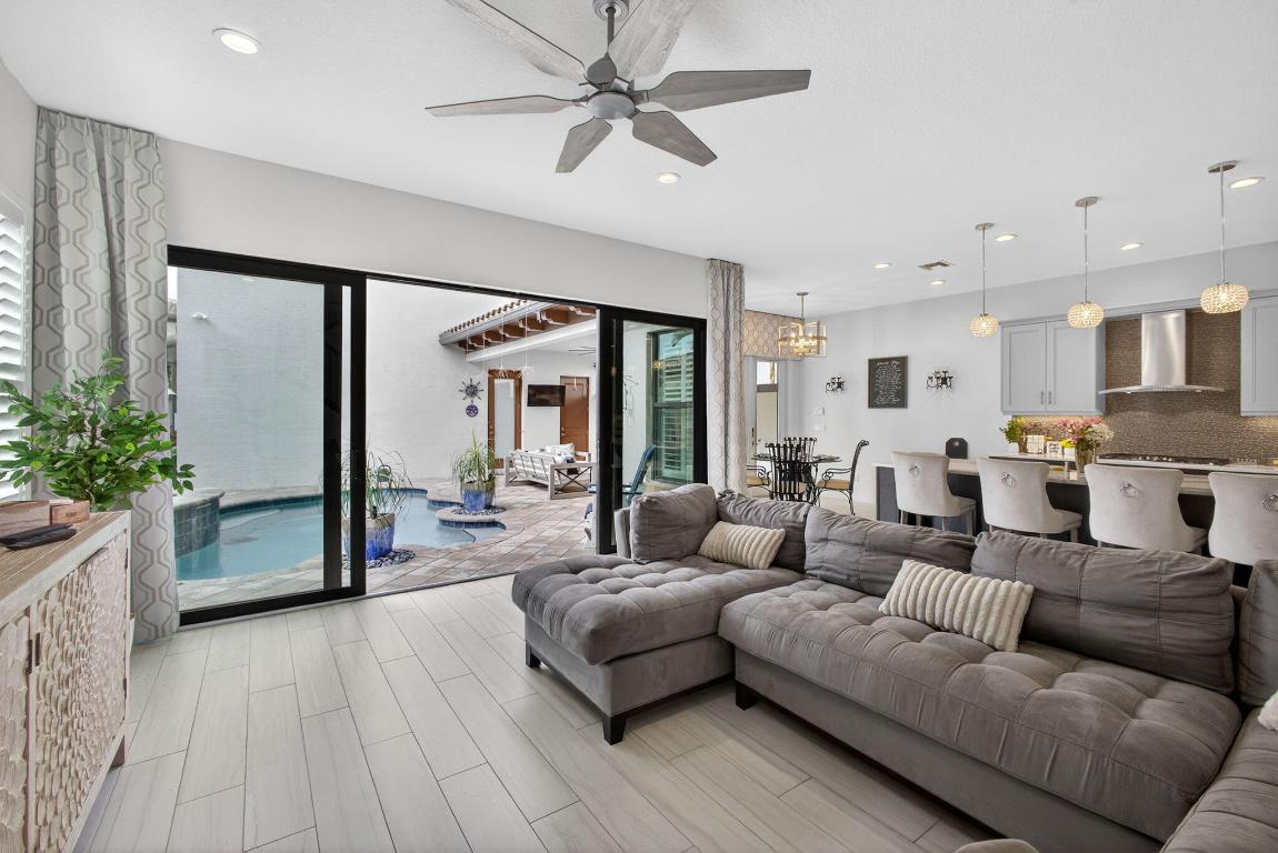 ALTON NEIGHBORHOOD - Residential