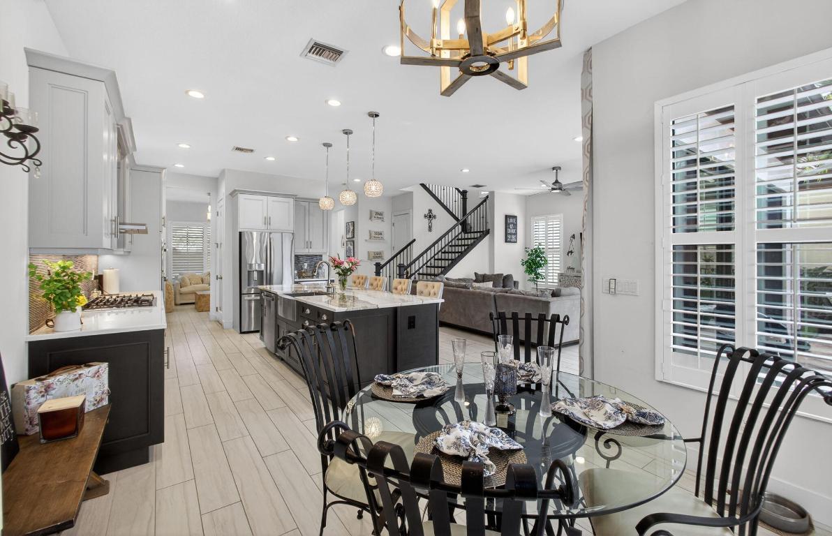 ALTON NEIGHBORHOOD - Residential