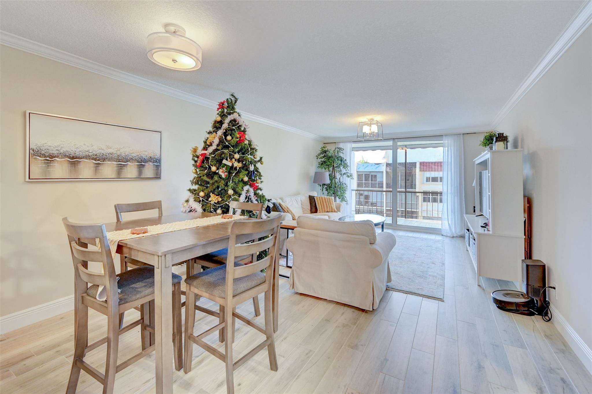 Island Club - Residential