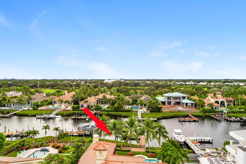 ADMIRALS COVE - Residential