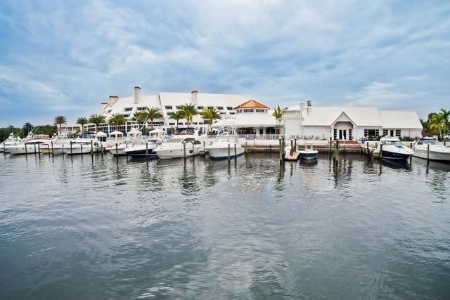 ADMIRALS COVE - Residential