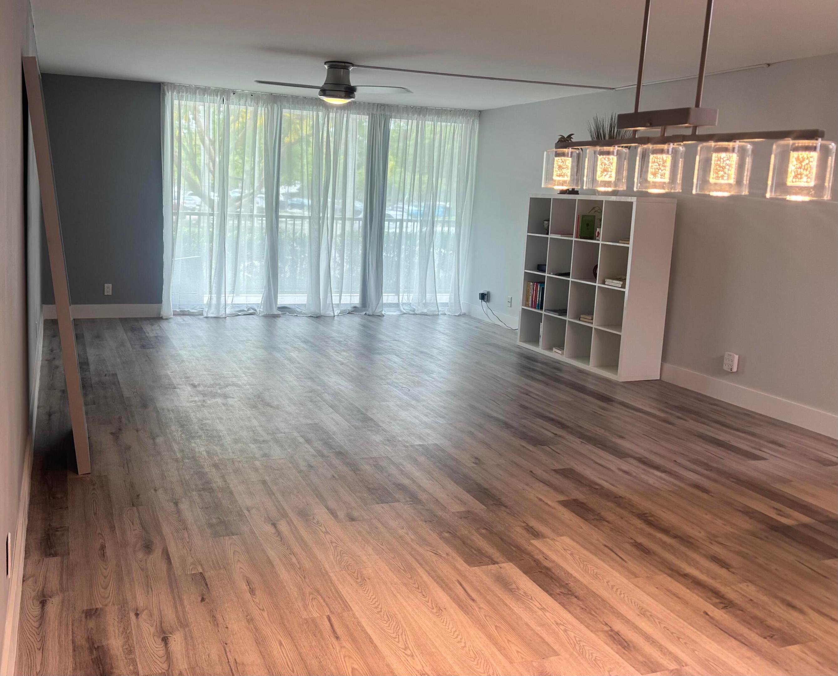 1301 River Reach Drive 111